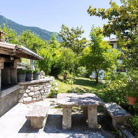 Artu In Vesio * Tremosine